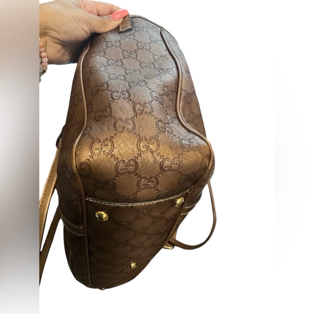 💜🦋 Buyers Giveaway 💜🦋EUC GUCCI Guccissima Leather Hand Bag - Picture 10 of 14